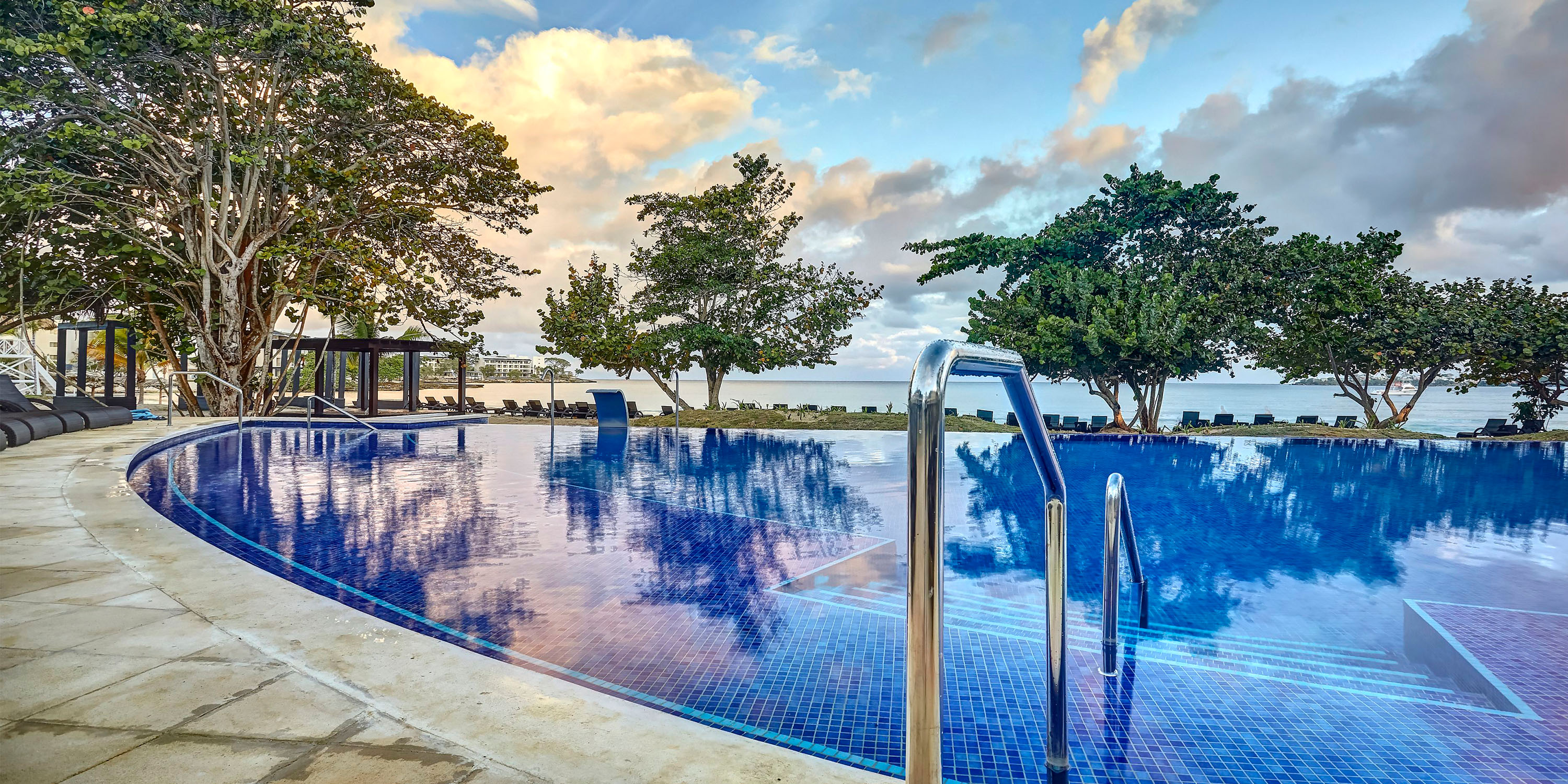 resort picture
